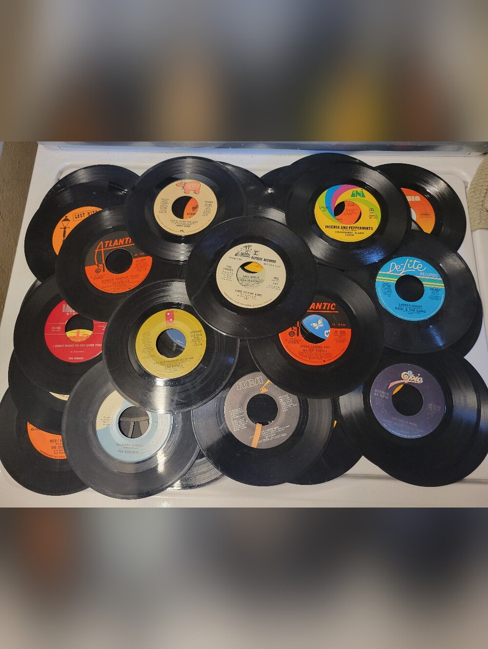 Lot Of 36 Assorted 45 Records For Crafting, Decoration, Etc.